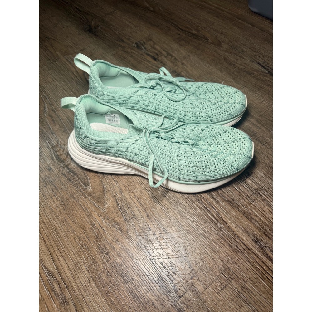 APL TechLoom Wave Mint Green Running Shoes Womens 9.5 2-2-094-121-365